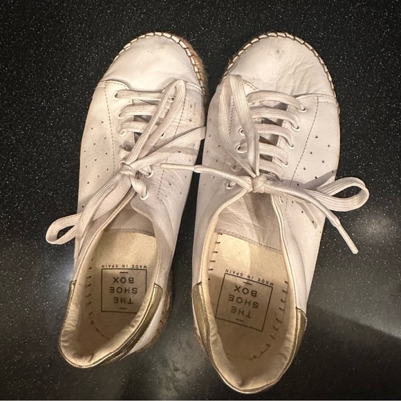 Women's White Espadrille Sneakers - Picture 7 of 8